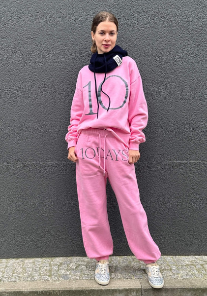 Sweater Logo pink