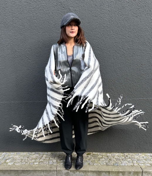 Blanket Stripes ecru/black