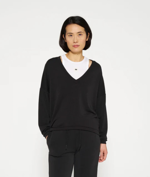 V-Neck Sweater Scuba black