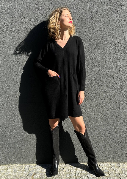 Bella Cashmere Poncho Dress noir